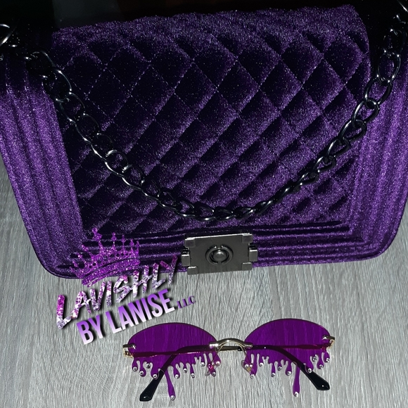Large Classy Purses - Picture 4 of 5